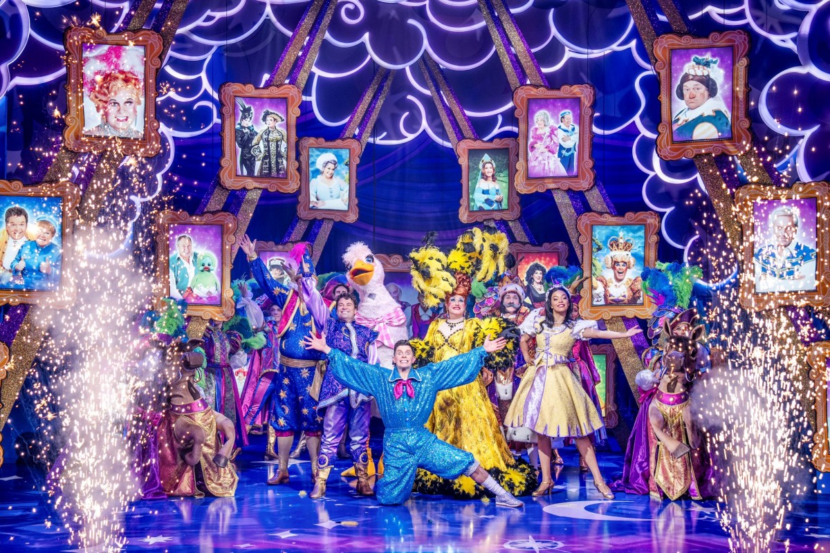 Aladdin at Newcastle Theatre Royal / Photo by Paul Coltas